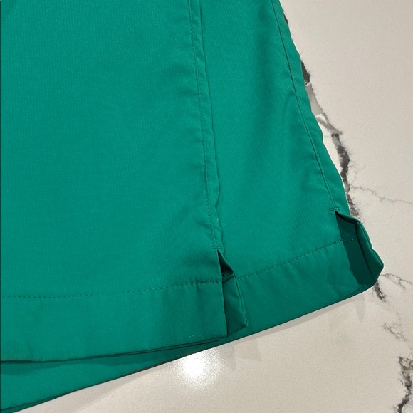 Nike Men's Bright Green Golf pants - Picture 4 of 4